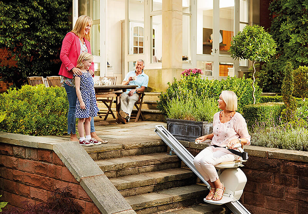 Acorn 130 Outdoor Stairlift